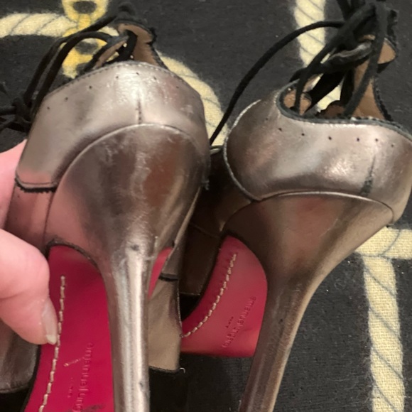 Emanuel Ungaro  beautiful lace up shoes size 6 - Picture 7 of 7